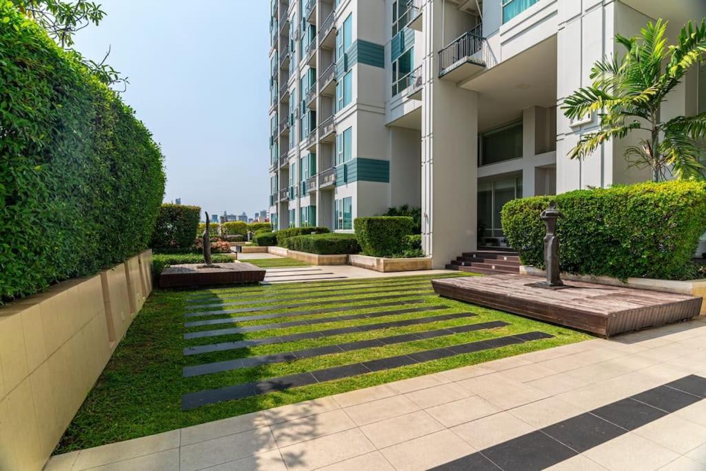 Thonglor Area 1 Bedroom Fastwifi Sauna Big Swimming Pool 38 Bangkok